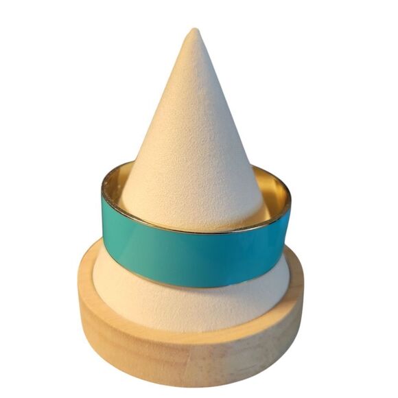 Ann Taylor Green and Gold Bracelet Jewelry - Picture 1 of 3